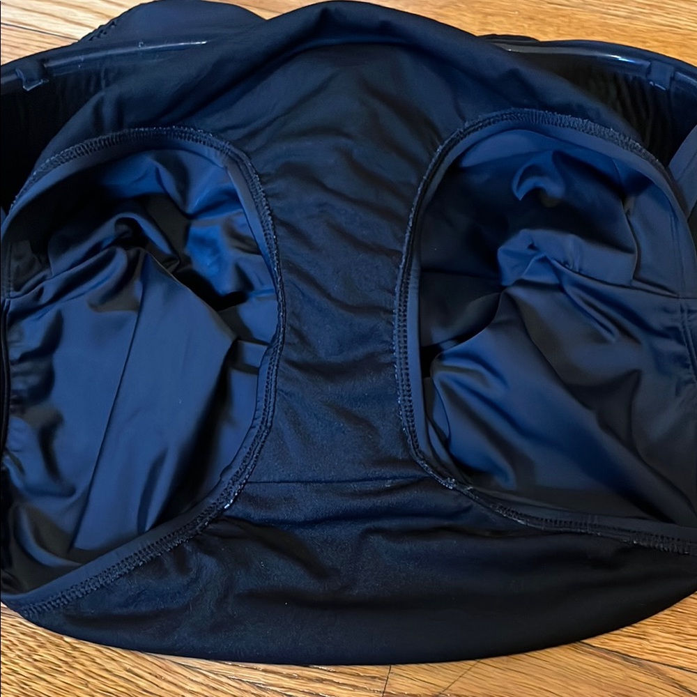 XL black swim one piece, with cute textured trim - Picture 9 of 10